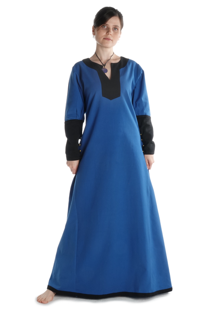 Dress Skalmöld