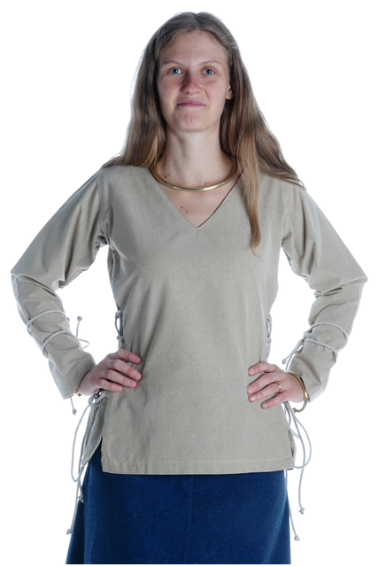 Mittelalter Bluse Bahilde in Hanffarben Frontansicht
