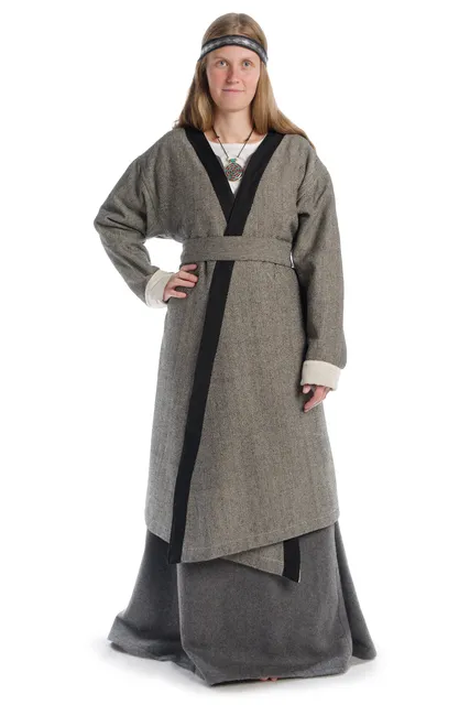 Wikinger Mantel Vidara in Fischgrät Schwarz-Weiß Frontansicht