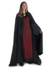 Mittelalter Umhang Lorenza in Schwarz Frontansicht 3