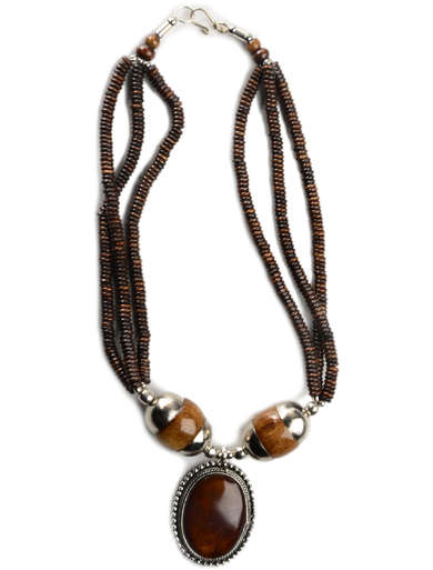 Mittelalter Halskette Beda braun aus Horn-Resin-Weißmetall in Braun Frontansicht