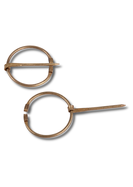 Mittelalter Fibel Tyr (Set) 3 cm aus Messing in Golden Frontansicht