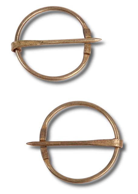 Mittelalter Fibel Tyr (Set) 3 cm aus Messing in Golden Frontansicht 2