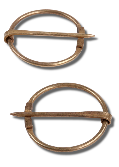 Mittelalter Fibel Tyr (Set) 3 cm aus Messing in Golden Frontansicht 4