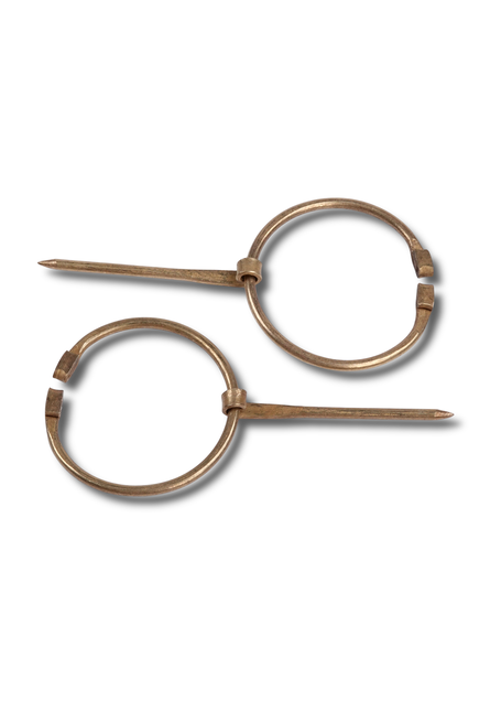 Mittelalter Fibel Tyr (Set) 3 cm aus Messing in Golden Frontansicht 5