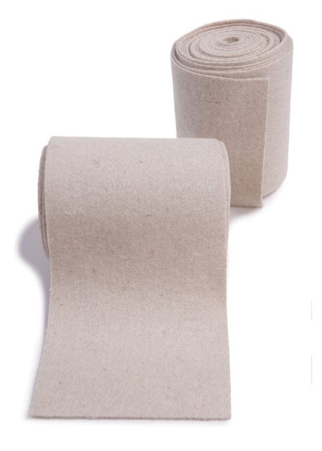 Mittelalter Wadenwickel Balder Set mit Fibeln in Beige Frontansicht 3