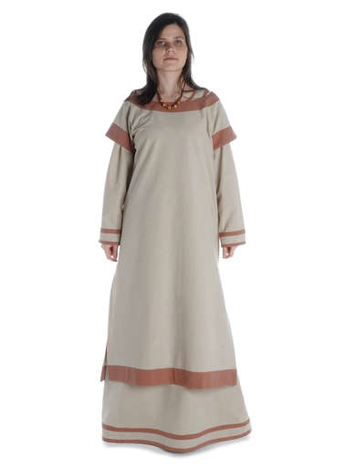 Mittelalter Kleid Linde in Hanffarben-Hellbraun Frontansicht