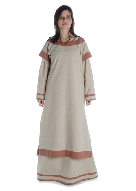 Mittelalter Kleid Linde in Hanffarben-Hellbraun Frontansicht