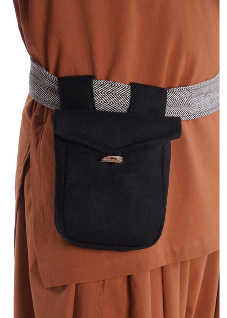 Mittelalter Tasche Widia in Schwarz Frontansicht 2