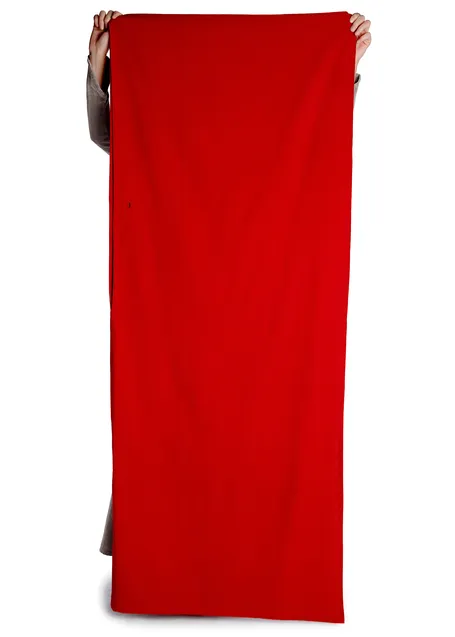 Mittelalter Umhang Fulla in Feuerrot Detailansicht