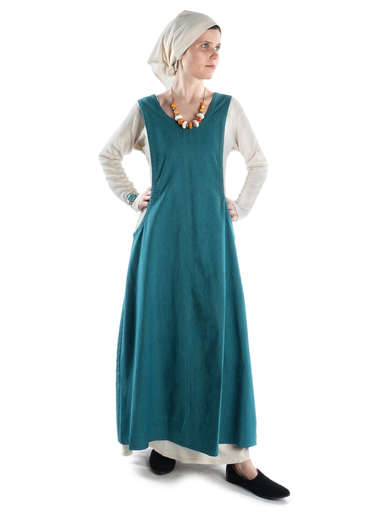 Mittelalter Kleid Schoete in Hanffarben Frontansicht 6