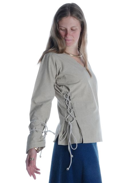 Mittelalter Bluse Bahilde in Hanffarben Seitenansicht