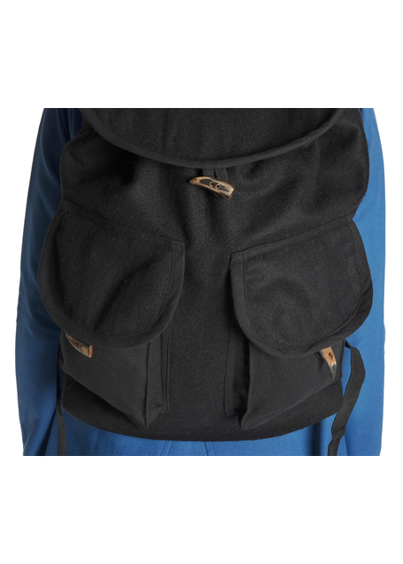Mittelalter Rucksack Wate in Schwarz Detailansicht