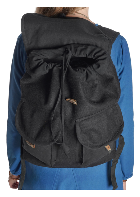 Mittelalter Rucksack Wate in Schwarz Detailansicht 2