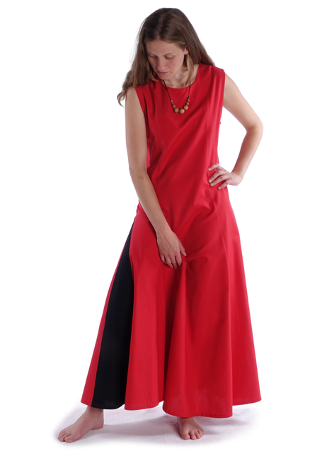 Mittelalter Kleid Peronella in Feuerrot-Schwarz Frontansicht 2