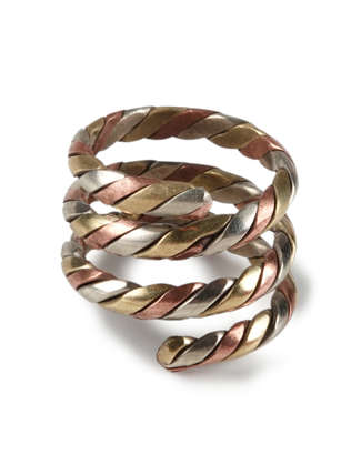 Mittelalter Ring Astyanax aus Messing-Weißmetall-Kupfer in  Frontansicht