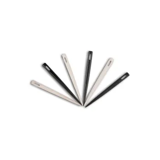 Wikinger Nadelbinden Stricknadel Thyra aus Horn in Schwarz Detailansicht 5